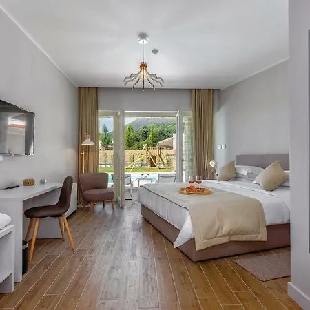 Four-bedroom In Casa vacanze